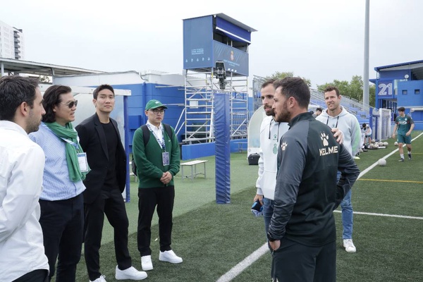 Image from: Malaysia coach visits RCD Espanyol de Barcelona
