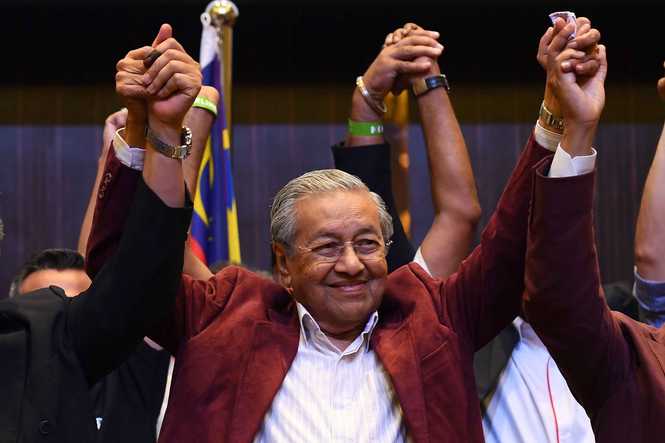 Image from: Reasons Why Tun Dr Mahathir Might Win GE15