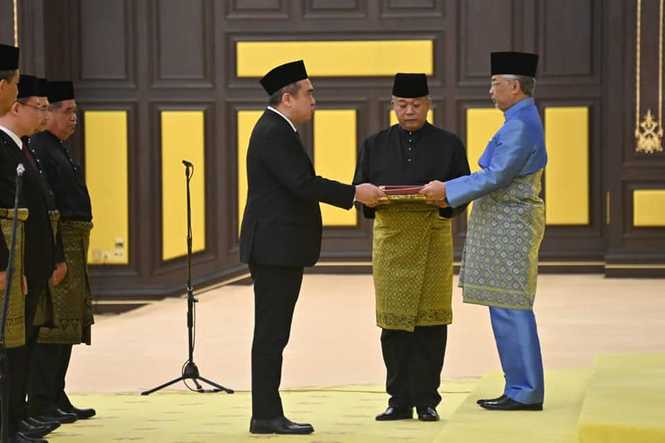 Image from: Opinion: Has the DAP had an image makeover under Anthony Loke?