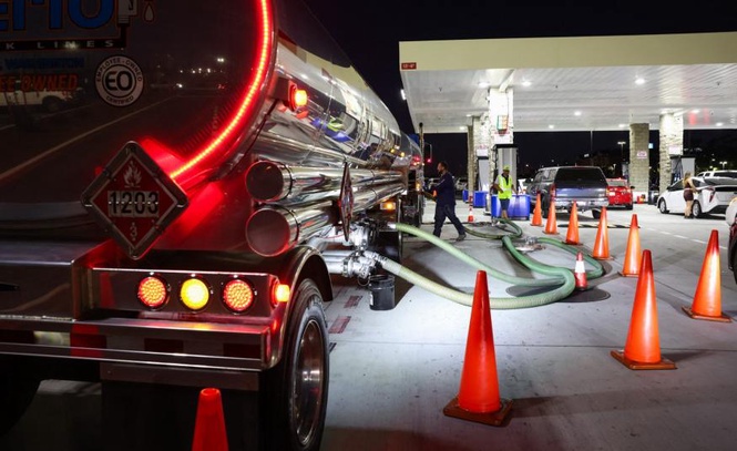 Image from: Oil, stocks mixed as US-Iran deal awaits Trump approval