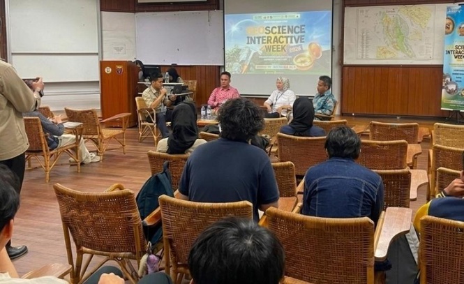 Image from: Minggu Interaktif Geosains tarik penyertaan akademia-industri lahirkan generasi baharu geosaintis negara