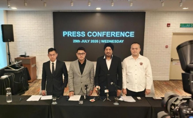 Image from: Nicky Liow nafi ahli PKR, jelaskan baju AMK dipakai dibeli pada jualan amal