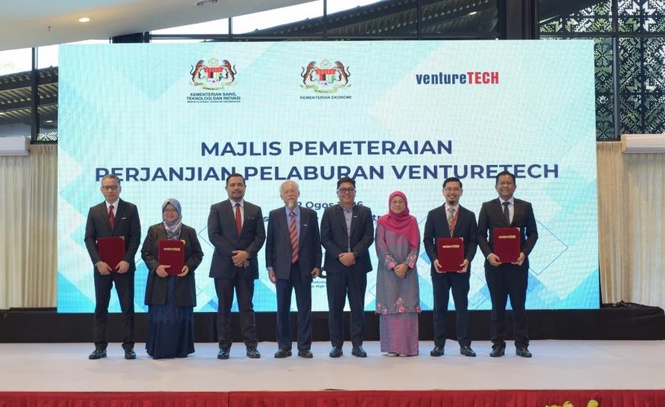 Image from: VentureTECH labur RM28 juta dalam tiga syarikat teknologi Bumiputera: Move Robotic, Recove Group dan Edote