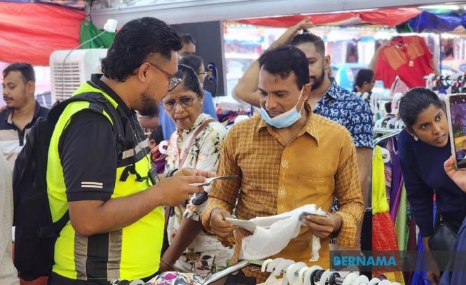 Image from: Kelantan perketat syarat lesen premis, bendung penguasaan warga asing dalam perniagaan