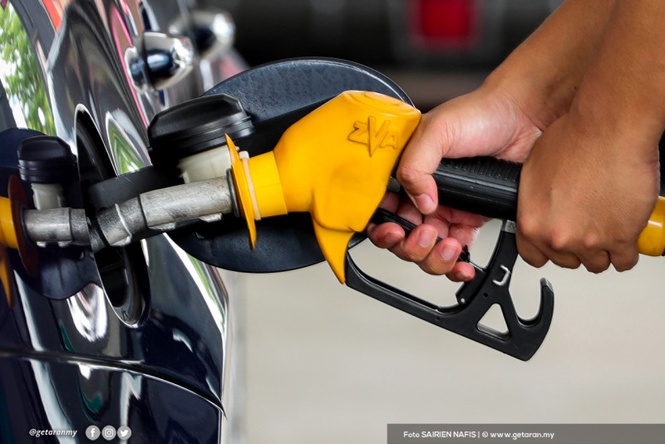 Kekal Subsidi RON95, Diesel ‘Talian Hayat’ Untuk Rakyat Marhaen Bernafas