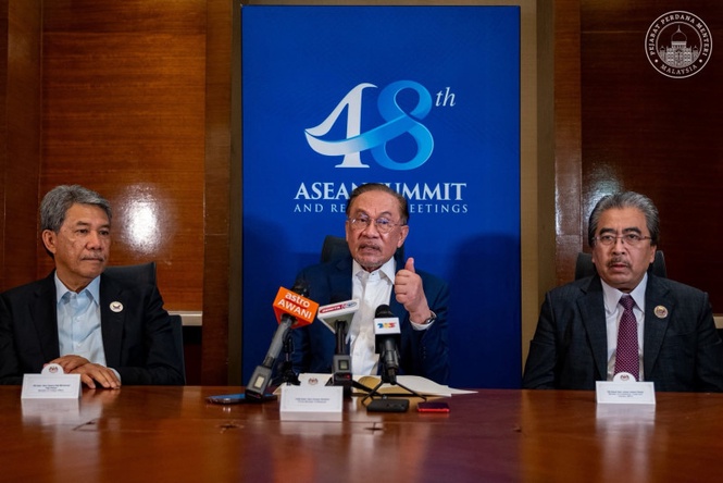 ASEAN Main Peranan Besar Sebagai Jambatan Penyatuan Serantau - PM