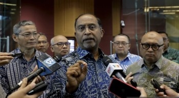 Mata Pelajaran Sejarah, Bahasa Melayu Kekal Syarat Wajib Ke IPTA - Zambry