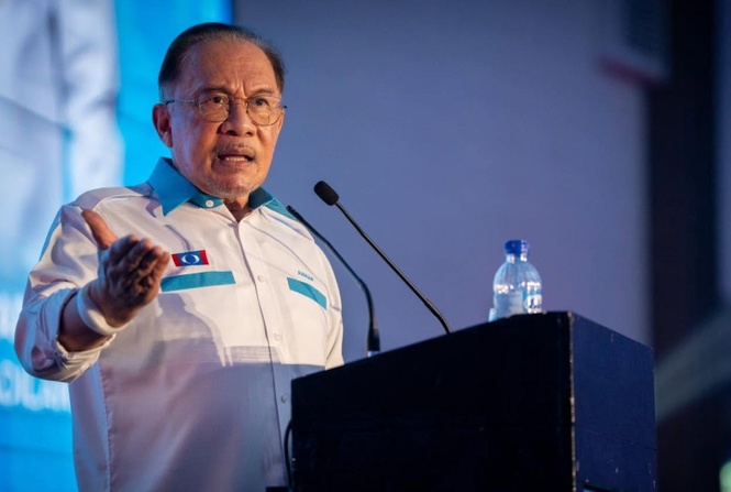 Kurangkan Kerenah Birokrasi, Permudah Urusan Perniagaan - PM