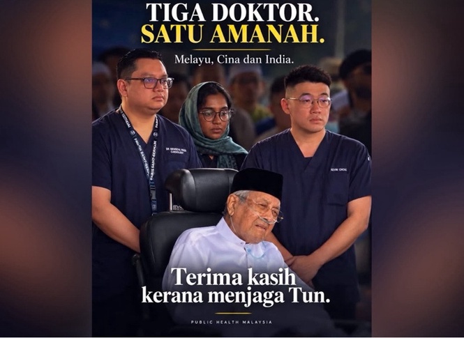 Setia Temani Tun M Di Saat Sukar, 3 Doktor Curi Perhatian Ramai