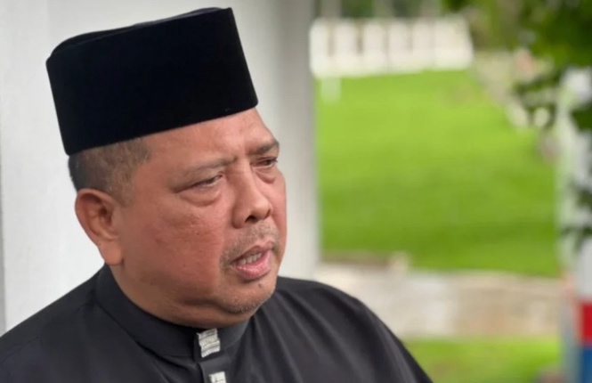 Langgar Perlembagaan, Abu Bakar Digantung 2 Penggal Pemilihan