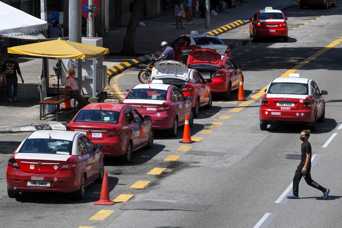 Belanjawan 2027: Bantuan RM1,000 Untuk Pemandu Teksi, Kereta Sewa Dan Bas Sekolah Minggu Depan