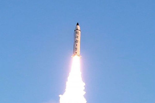 朝鲜向日本海发射不明飞行物 韩日高度警戒