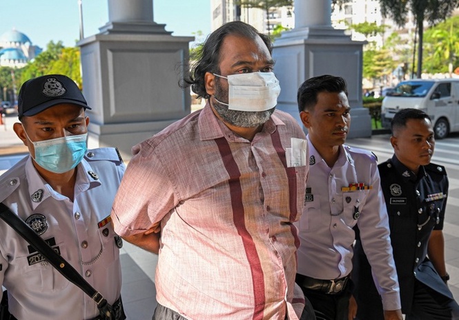 Image from: Inspektor Rempuh Anggota Polis Trafik Diperintah Jalani Pemeriksaan Mental
