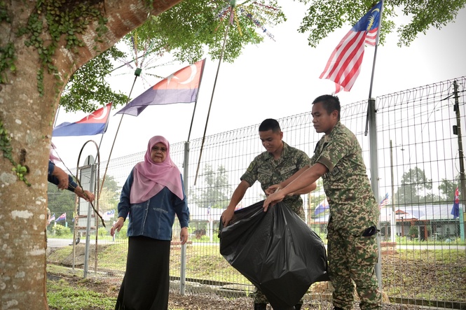 Image from: ATM Bersama Rakyat, Jiwa Murni MADANI KEMENTAH Perkukuh Semangat Kebersamaan