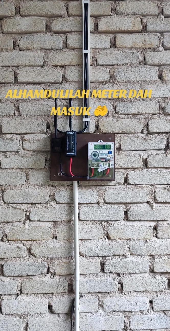 Image from: Aidiladha Bermakna! 13 Tahun Tanpa Bekalan Elektrik, Kini Mekanik Teruja Petik Suis Lampu