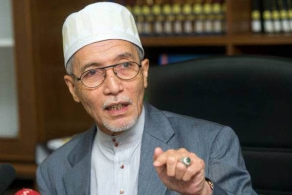 Image from: Mufti Kelantan Tegaskan Sambutan Hari Lahir Tema Bunian Tindakan Kufur Nikmat