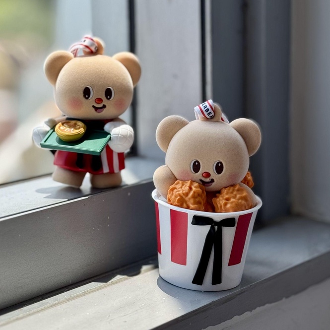 Image from: Keychain Charms Paling Comel, Rugi Kalau Tak Dapatkan Koleksi KFC x Butterbear! Stok Terhad!
