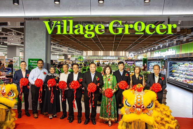 Image from: Premium Supermarket Village Grocer membuka cawangan ke-29 mereka di The Beat di Kiara Bay