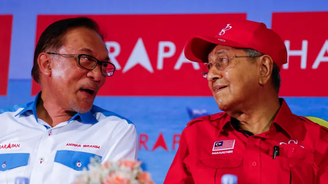 Image from: Anwar & Tun M: A partnership that fits the trope of typical toxic relationship soap opera #GE15