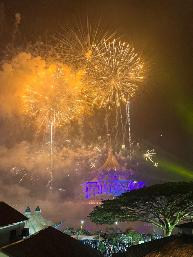 Image from: Kuching's Majestic New Year's Eve Countdown 2024