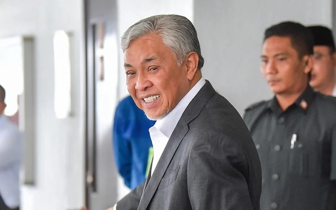 Image from: Opinion: Zahid clinging to power refusing to accept blame by resigning as Umno president for state election losses
