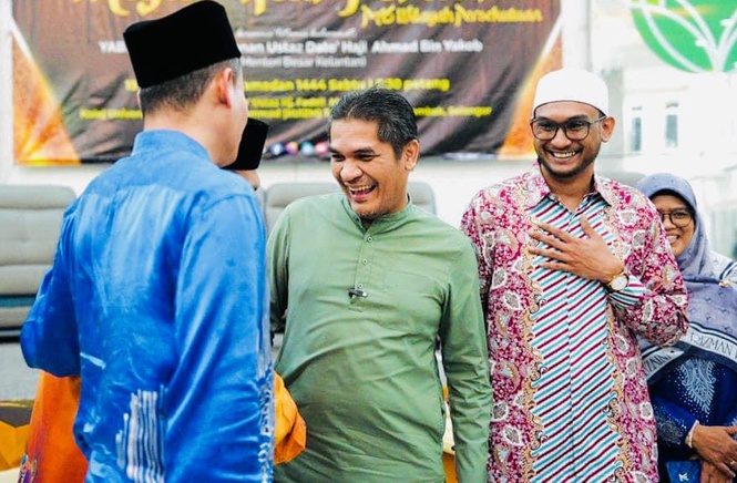 Image from: Pemilihan BERSATU: Radzi Jidin, Pemimpin Masa Depan Bersama Azmin, Hamzah, Ronald, dan Peja