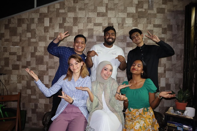 Image from: The Ultimate Open House Adventure: A Malaysian Indian's Hari Raya Ritual #RAYA2025