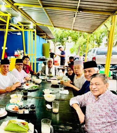Image from: The Daily Snap: How Breakfast After Subuh Prayers Could Foster a Community Revolution #MalaysiaKita2024