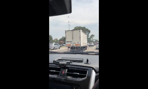 Viral video shows pickup truck with Hebrew sticker that reads "Malaysia in our hands" - manapmoskori