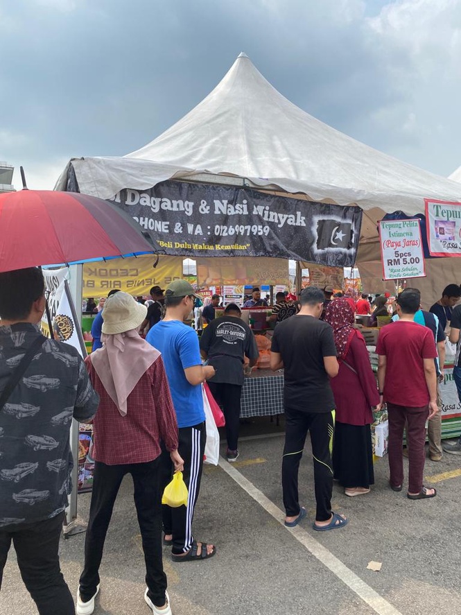 Image from: Ramadan Bazaar seems to be a boon for home-based businesses and aspiring entrepreneurs to launch their brand visibility