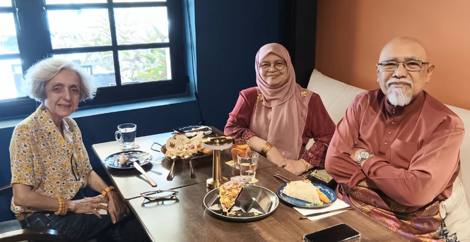 Image from: Datin Niki Yusof sharing experiences residing in Scandinavian countries which constantly among the Happiest in the World