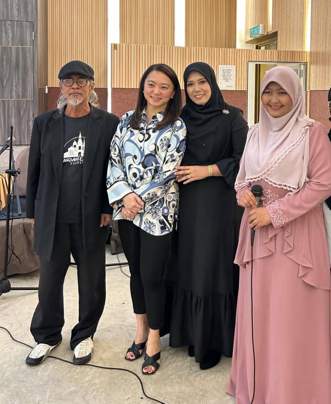 Image from: Local residents in Taiping & King Edward VII batch '66 classmates mourned the demise of legendary musician, Sharifuddin