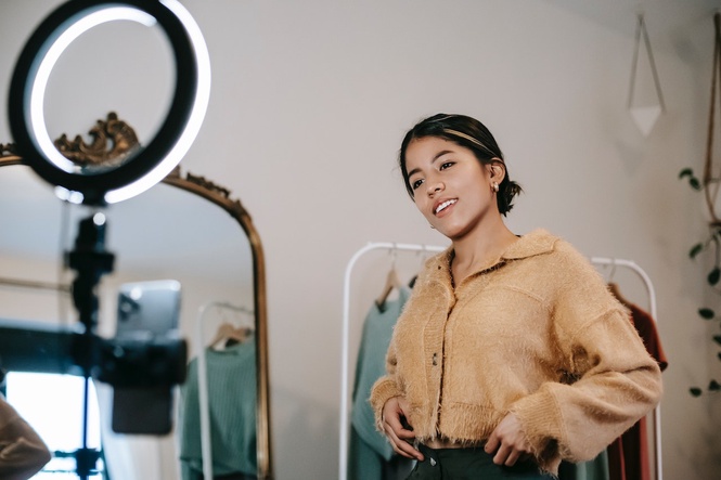 Image from: 7 Latest Influencer Marketing Trends in Malaysia and its Exciting Market Niche