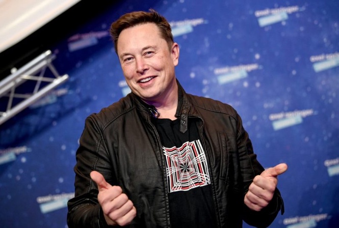 Elon Musk Kini Menjadi Trilionwan Pertama Di Dunia