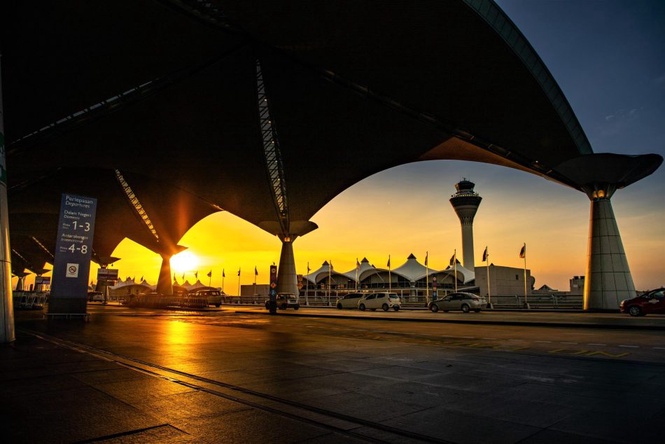 Image from: MAHB Kenakan Caj Masuk RM3 Untuk Pemandu Seru Pandu Di KLIA Terminal 1