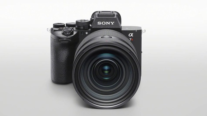 Image from: Sony A7R VI Dengan Sensor 66.8MP Full Frame Dilancarkan Pada Harga RM 18,999