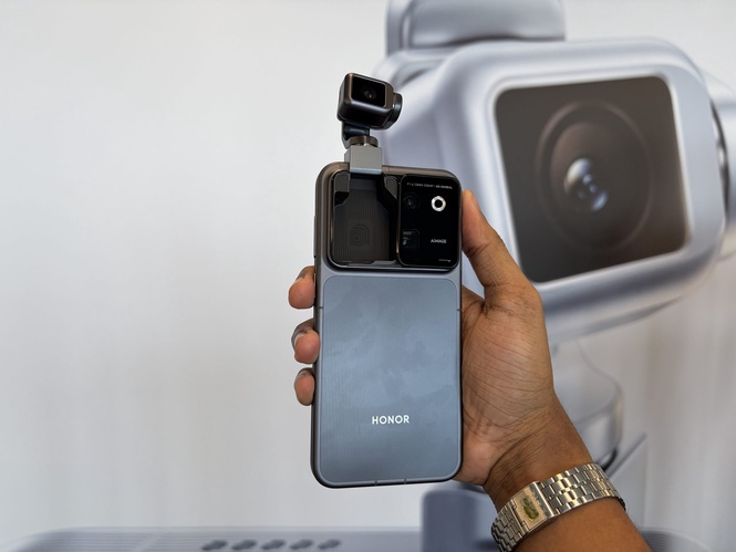 HONOR Robot Phone Dilancarkan – Telefon Dengan Kamera Gimbal Terbina