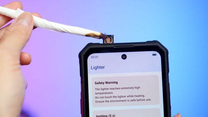 Image from: Oukitel Akan Lancarkan Telefon Dengan Pencucuh Api dan Bateri 20,000 mAh