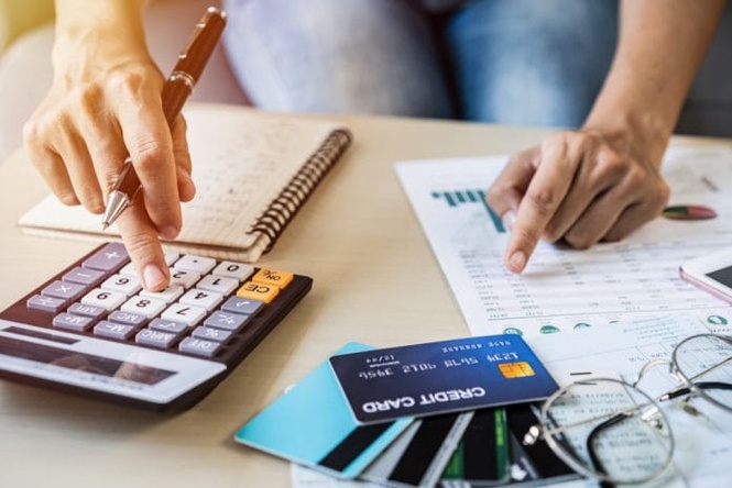 Credit Card Balances Hit $1.26 Trillion — 5 Numbers That Show Where Household Finances Stand Now