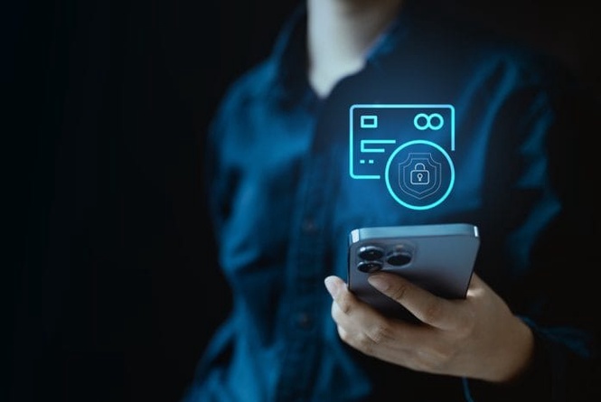 Your Bank Suddenly Locks Online Access — Can You Still Get Cash at a Branch?