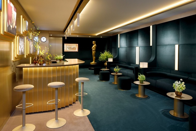 Image from: Inside the Oscars 2026 Greenroom With Rolex