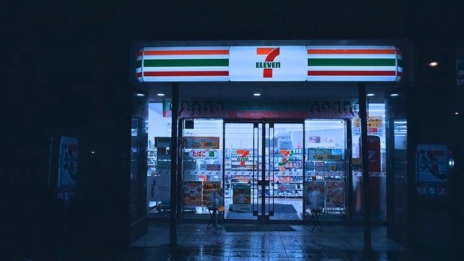 secret 7-Eleven room