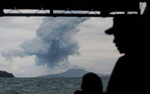 Image from: Enam Penerbangan dari Pulau Pinang ke Jakarta Batal Akibat Letusan Gunung Anak Krakatau, 1,000 Penumpang Terjejas
