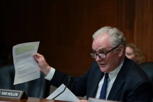 Image from: SENATOR AS DESAK PERTANGGUNGJAWABAN ATAS PEMBUNUHAN 9 WARGA AMERIKA OLEH ISRAEL DI TEBING BARAT