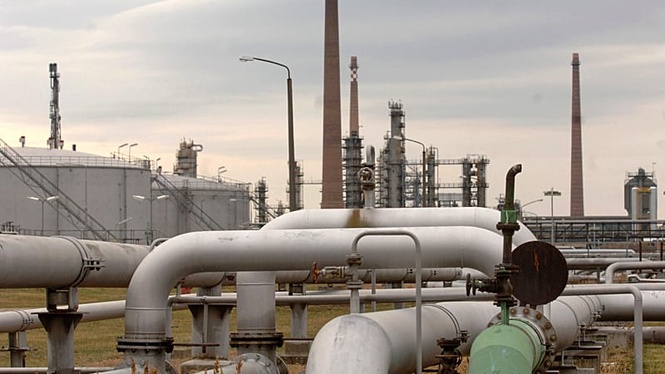 Zelenskyy announces Druzhba oil pipeline repaired and 'can resume operation'