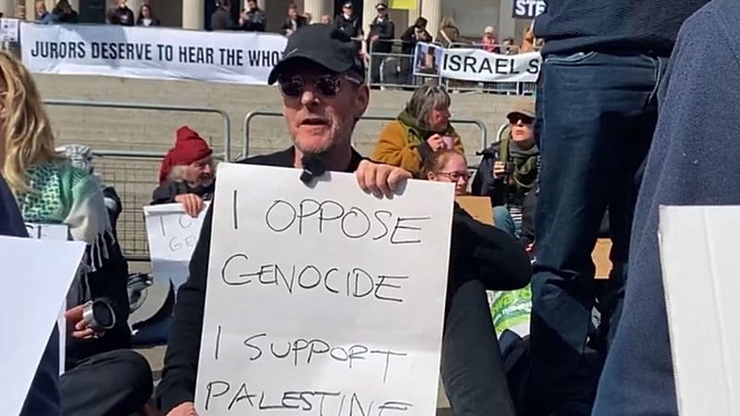 Massive Attack’s Robert Del Naja arrested at Palestine Action protest in London