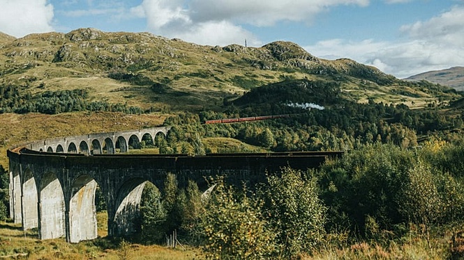 These train journeys have the best views, according to eye-tracking technology