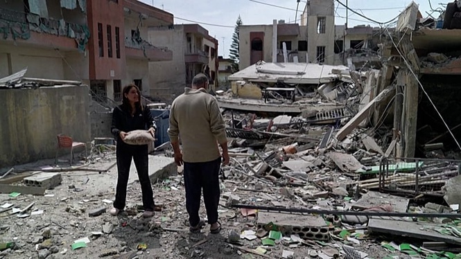 Israel-Hezbollah ceasefire: civilians return to ruined towns in southern Lebanon