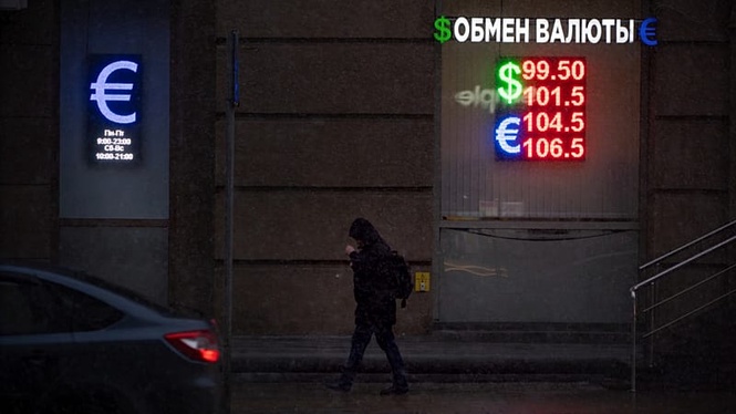 Russia faked economic data to appear more resilient to its war and sanctions, intel report says