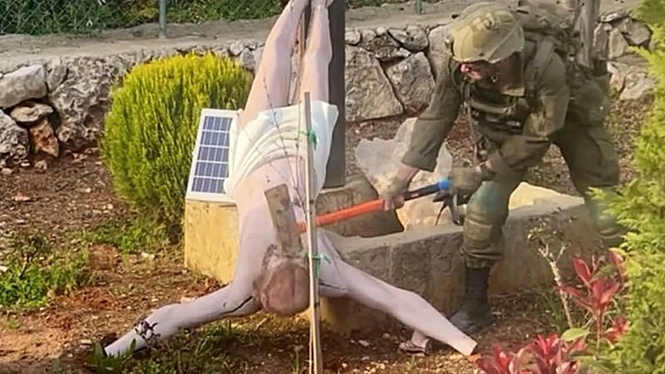 Israeli army jails two soldiers for smashing head of Jesus statue in southern Lebanon